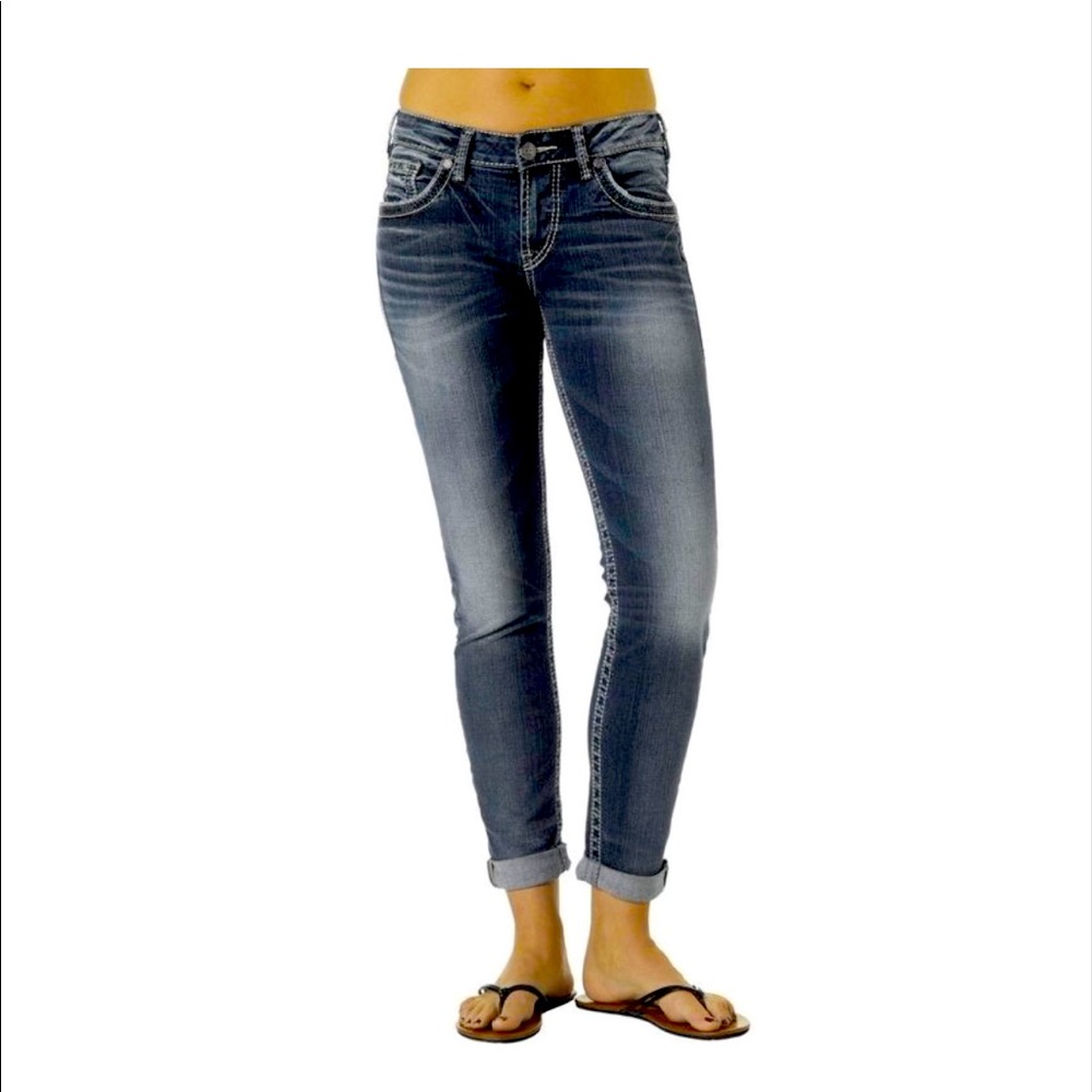 SILVER BOYFRIEND JEANS NWOT MID RISE SLIM LEG W29/L29